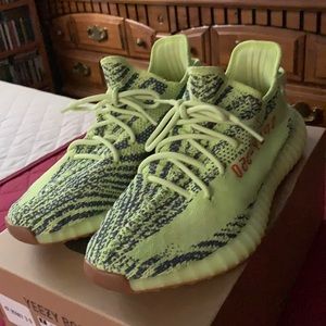 Yeezy 350 Frozen Yellow